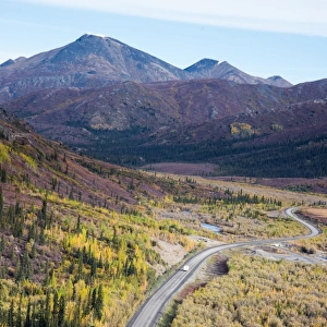 Highway with fall foliage