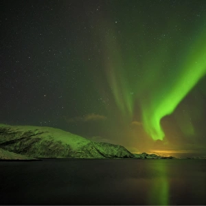 Lauklinnes in winter and the Aurora Borealis, arctic circle of Norway
