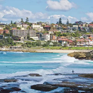 City Surrounds Framed Print Collection: Bronte Beach