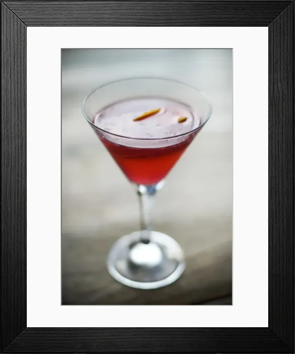 Framed Print : Cocktail. Cosmopolitan cocktail ready to drink, Sydney Framed Print : Cocktail. Cosmopolitan cocktail ready to drink, Sydney