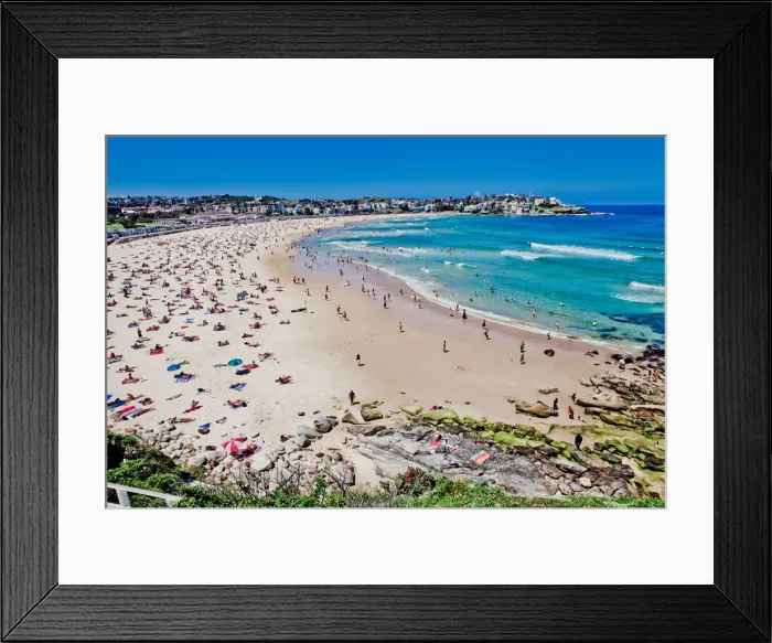 Framed Print : Bondi beach Framed Print : Bondi beach