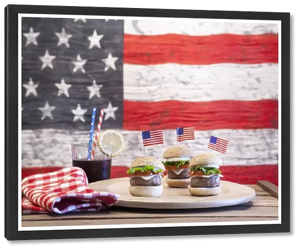 Cheeseburgers & background American flag 4th July