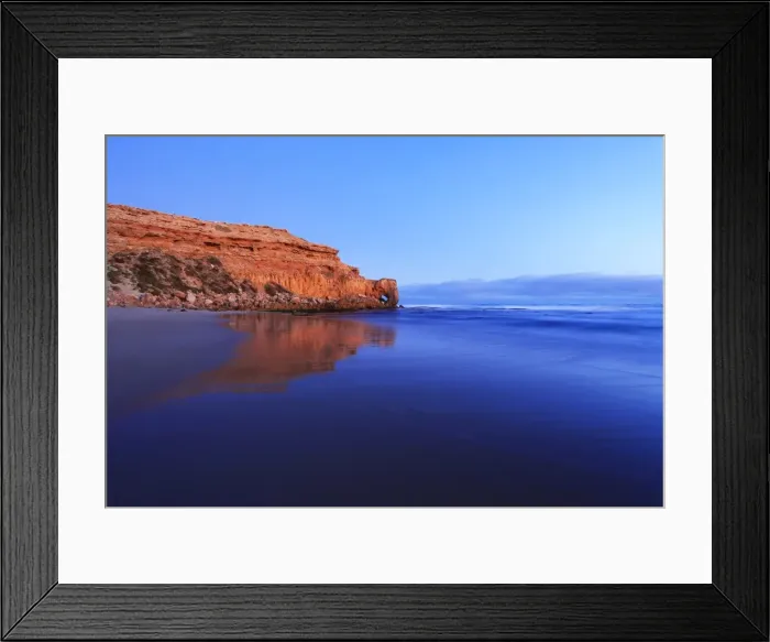 Framed Print : The Needle Eye, Venus Bay Coastal Cliffs, Eyre Peninsula, South Australia Framed Print : The Needle Eye, Venus Bay Coastal Cliffs, Eyre Peninsula, South Australia