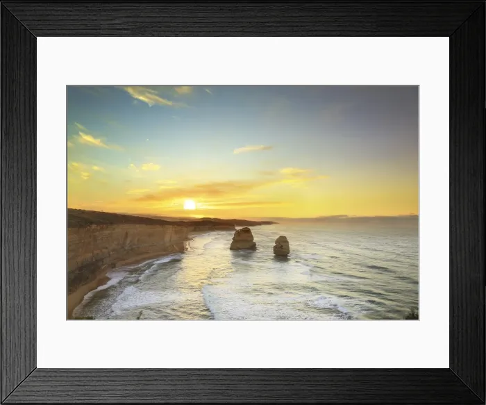 Framed Print : 12 Apostle Scenery Framed Print : 12 Apostle Scenery