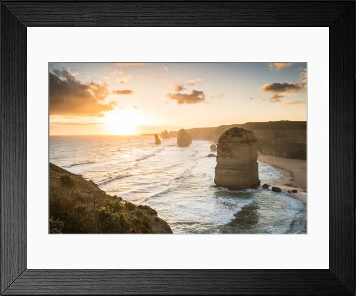 Framed Print : Twelve Apostle of the Great Ocean Road, Australia Framed Print : Twelve Apostle of the Great Ocean Road, Australia