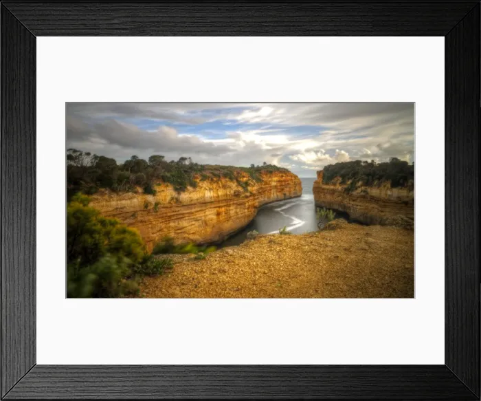 Framed Print : Great Ocean Road limestone cliffs and bay sunset Framed Print : Great Ocean Road limestone cliffs and bay sunset