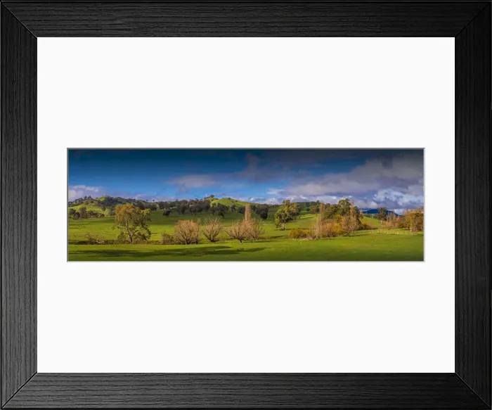 Framed Print : Countryside in Autumn near Bonnie Doon, Central Victoria, Australia