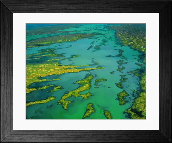 Framed Print : An Aerial view of the Australian outback in flood, showing the vibrant colours of the Landscape