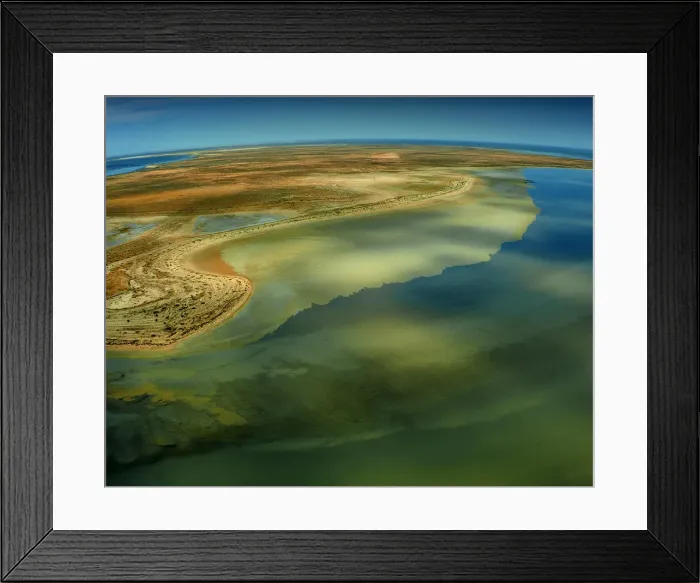 Framed Print : An Aerial view of the Australian outback in flood around Lake Eyre, showing the vibrant colours of the Landscape Framed Print : An Aerial view of the Australian outback in flood around Lake Eyre, showing the vibrant colours of the Landscape