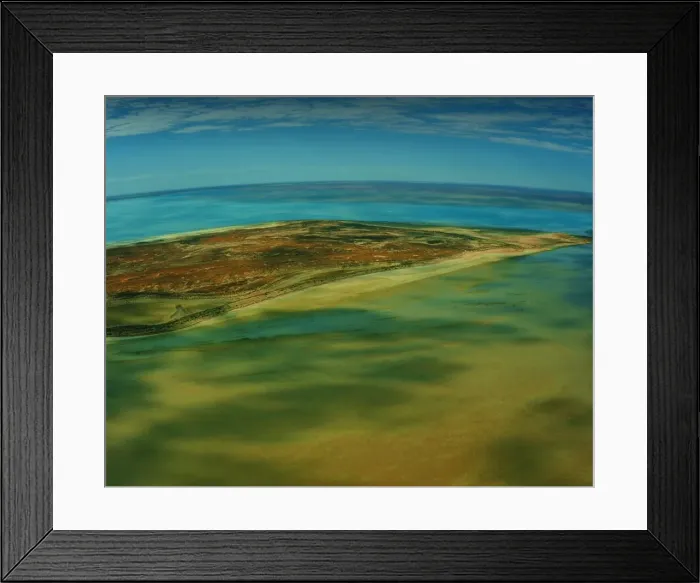 Framed Print : An Aerial view of the Australian outback in flood around Lake Eyre, showing the vibrant colours of the Landscape Framed Print : An Aerial view of the Australian outback in flood around Lake Eyre, showing the vibrant colours of the Landscape