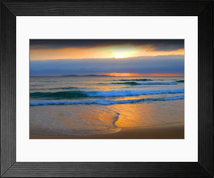 Framed Print : Dawn over Montague Island, central coast, New South Wales, Australia