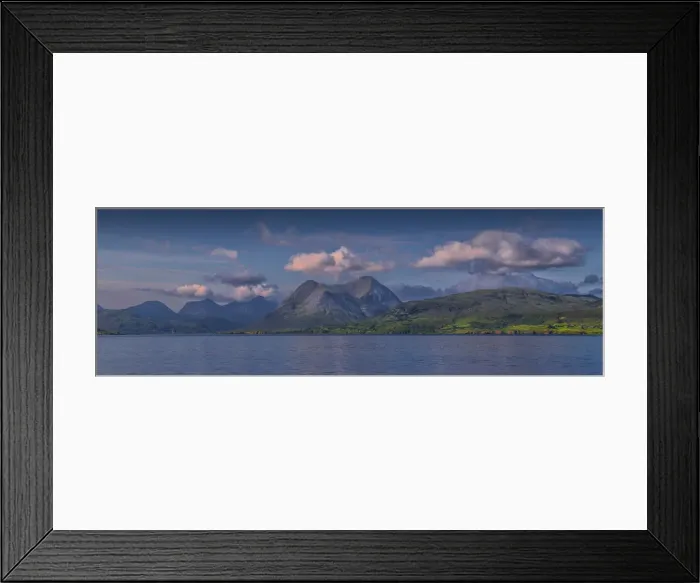 Framed Print : The beautiful coastline of the Isle of Skye, Scotland, United Kingdom