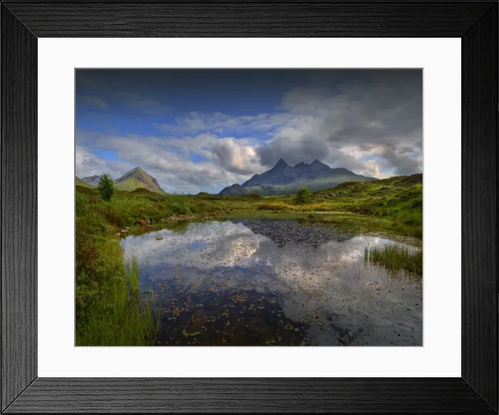 Framed Print : A view to the mountain range know as the Cuillins on the Isle of Skye, Inner Hebrides, Scotland Framed Print : A view to the mountain range know as the Cuillins on the Isle of Skye, Inner Hebrides, Scotland