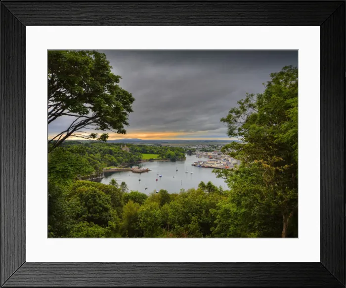 Framed Print : Coastal scene at Stornaway, Isle of Lewis, Outer Hebrides, Scotland Framed Print : Coastal scene at Stornaway, Isle of Lewis, Outer Hebrides, Scotland