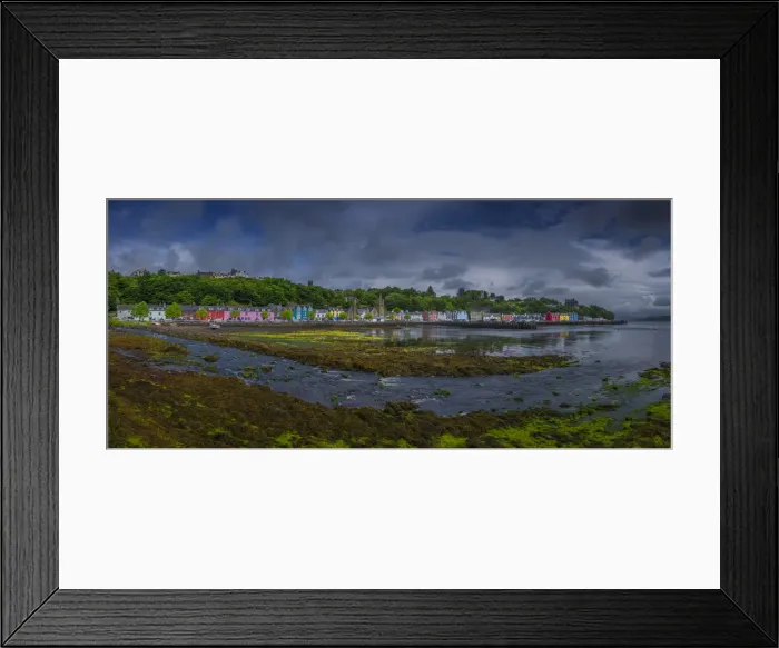Framed Print : A panorama of the village of Tobermory, Isle of Mull, Inner Hebrides, Scotland Framed Print : A panorama of the village of Tobermory, Isle of Mull, Inner Hebrides, Scotland