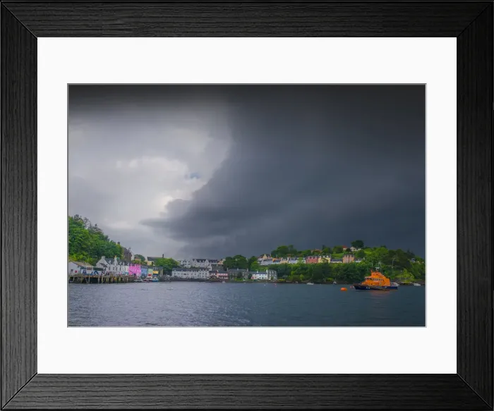 Framed Print : Stormy skies over Portree, Isle of Skye, Scotland, the United Kingdom Framed Print : Stormy skies over Portree, Isle of Skye, Scotland, the United Kingdom