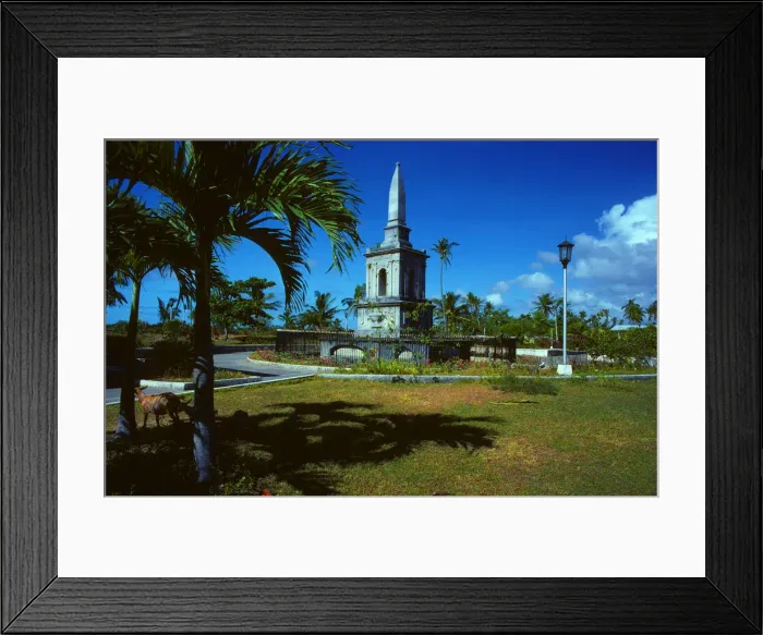 Framed Print : Magellans Monument, Cebu Island, Philippines, south east Asia Framed Print : Magellans Monument, Cebu Island, Philippines, south east Asia