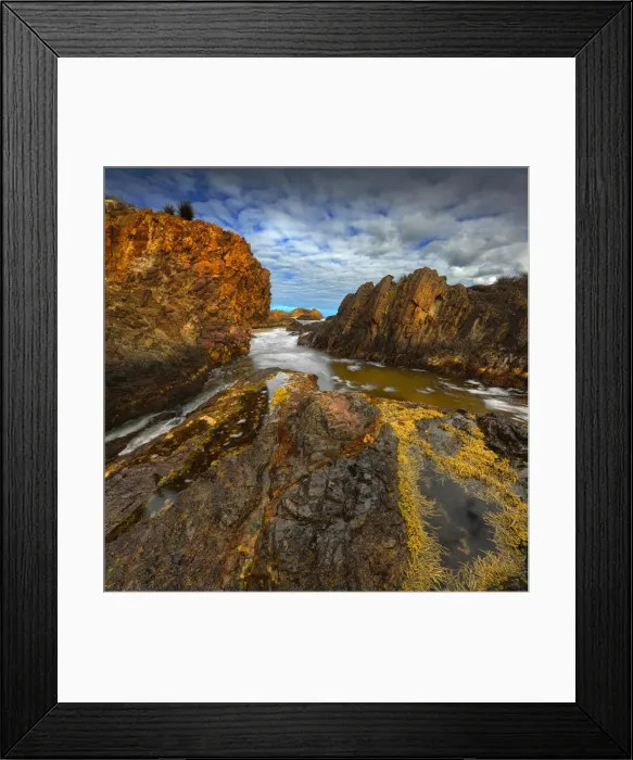 Framed Print : The pristine and wild Tarkine wilderness area and coastline, Tasmania, Australia