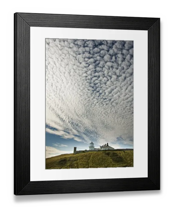 Framed Print : Durlston Lighthouse, jurassic coastline, Dorset, England Framed Print : Durlston Lighthouse, jurassic coastline, Dorset, England