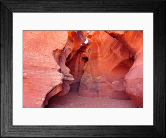 Framed Print : The beautiful colours of Antelope Canyon, Arizona, Western United States of America Framed Print : The beautiful colours of Antelope Canyon, Arizona, Western United States of America