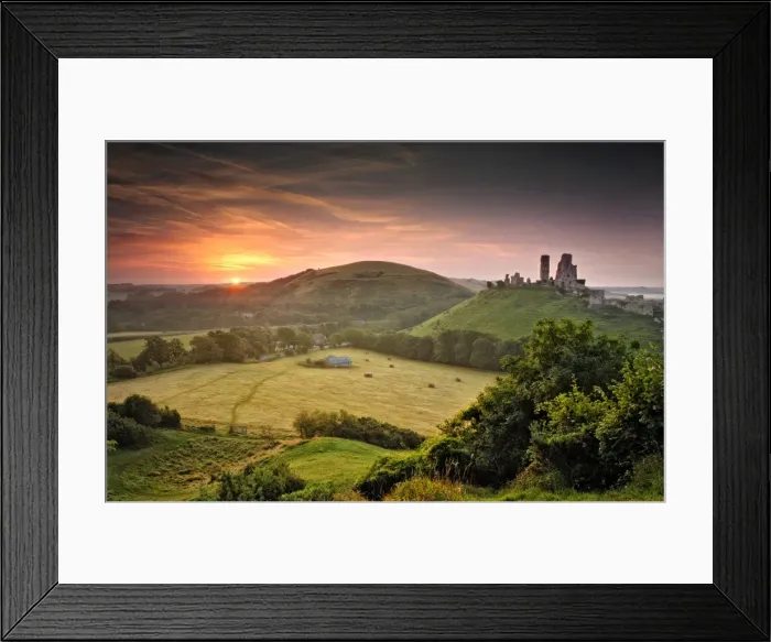 Framed Print : A countryside view near Corfe Castle, Isle of Purbeck, Dorset, England
