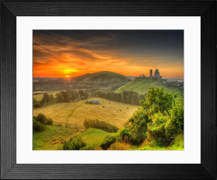 Framed Print : A countryside view near Corfe Castle, Isle of Purbeck, Dorset, England
