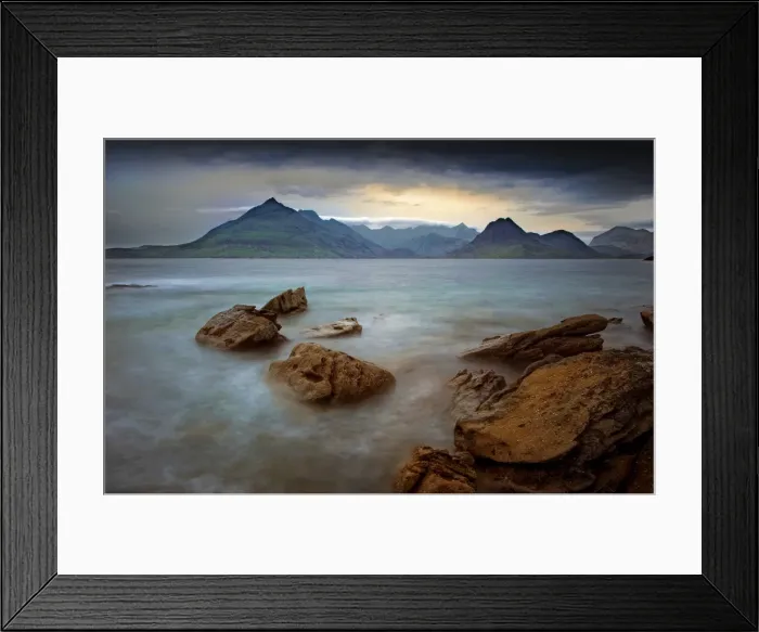 Framed Print : The coastline of Elgol on the Isle of Skye, Inner Hebrides, Western Scotland