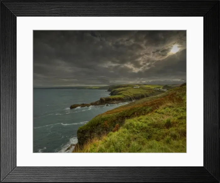 Framed Print : Cornish coastline near Port Isaac, Cornwall, England
