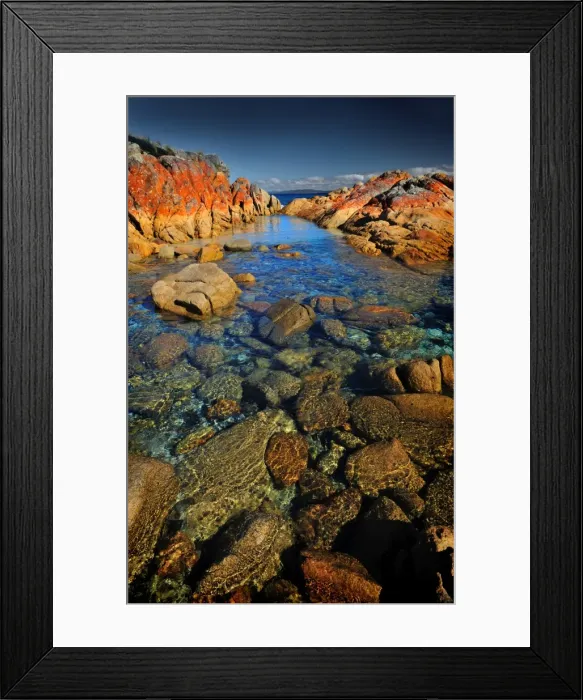 Framed Print : Rock pools at Binnalong bay, east coast of Tasmania, Australia