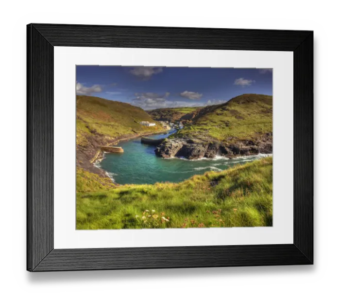 Framed Print : Boscastle Harbour, Cornwall, england Framed Print : Boscastle Harbour, Cornwall, england