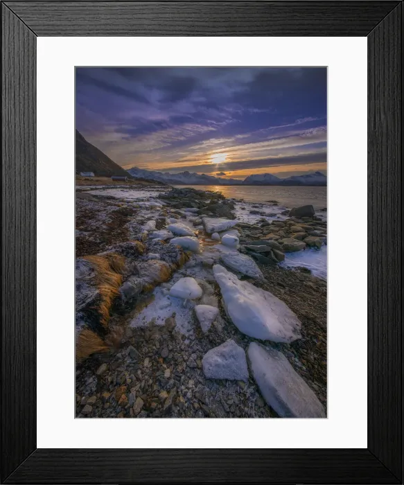 Framed Print : The Winter Wonderland of the Lofoten Peninsular, Arctic circle, Norway Framed Print : The Winter Wonderland of the Lofoten Peninsular, Arctic circle, Norway