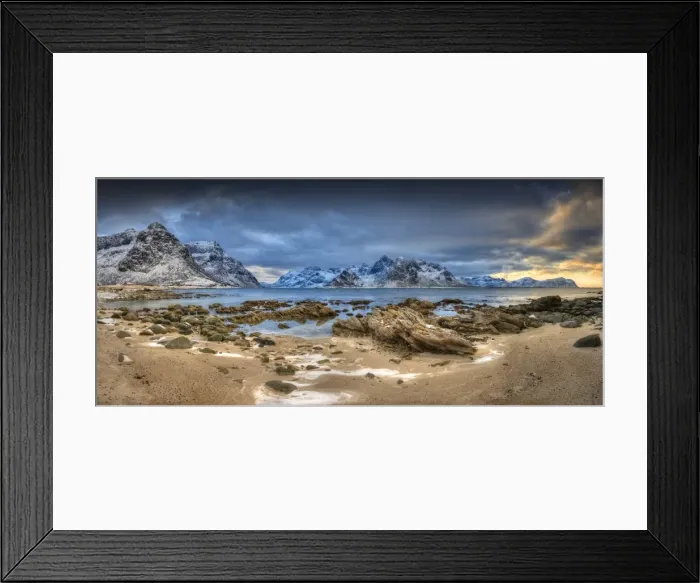 Framed Print : The Winter Wonderland of the Lofoten Peninsular, Arctic circle, Norway Framed Print : The Winter Wonderland of the Lofoten Peninsular, Arctic circle, Norway