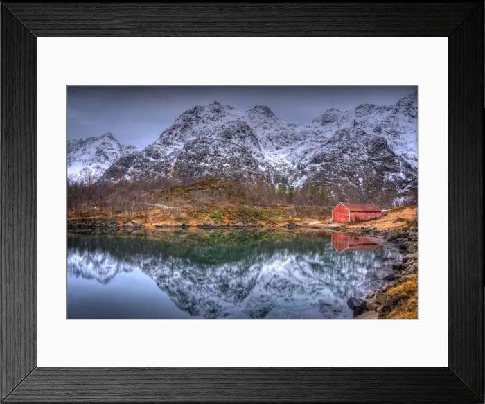Framed Print : The Winter Wonderland of the Lofoten Peninsular, Arctic circle, Norway Framed Print : The Winter Wonderland of the Lofoten Peninsular, Arctic circle, Norway