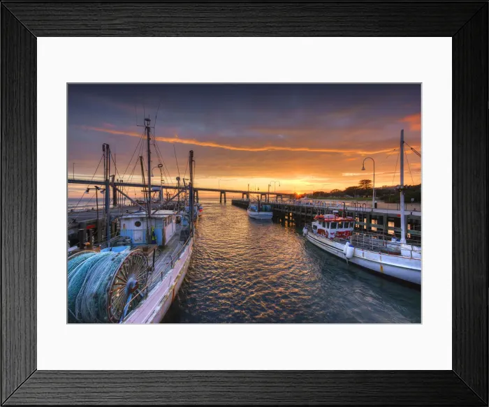 Framed Print : Dawn at San Remo wharf, Victoria, Australia Framed Print : Dawn at San Remo wharf, Victoria, Australia