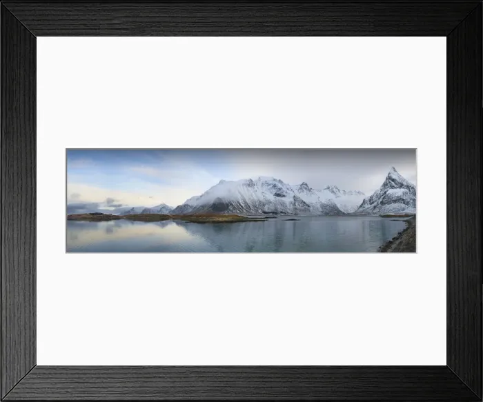 Framed Print : The Winter Wonderland of the Lofoten Peninsular, Arctic circle, Norway Framed Print : The Winter Wonderland of the Lofoten Peninsular, Arctic circle, Norway