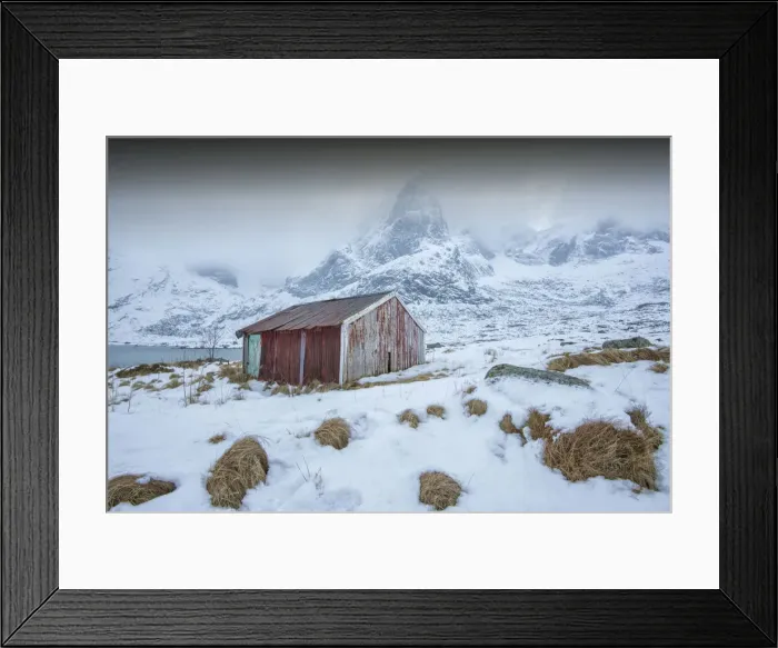 Framed Print : The Winter Wonderland of the Lofoten Peninsular, Arctic circle, Norway Framed Print : The Winter Wonderland of the Lofoten Peninsular, Arctic circle, Norway