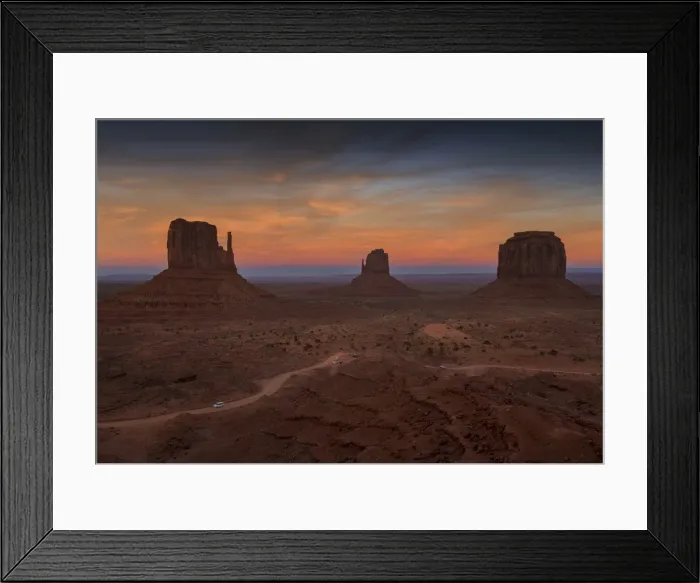 Framed Print : Monument valley, Arizona, south western United States of America Framed Print : Monument valley, Arizona, south western United States of America
