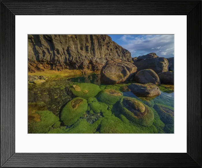 Framed Print : Rockpool in Duncombe bay