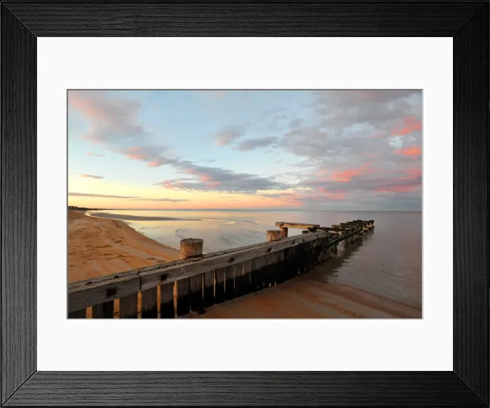 Framed Print : Mentone beach, Port Phillip bay, Victoria, Australia