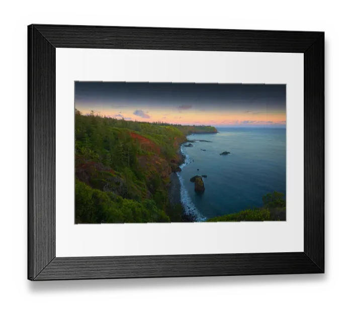 Framed Print : First light at Cooks memorial Framed Print : First light at Cooks memorial