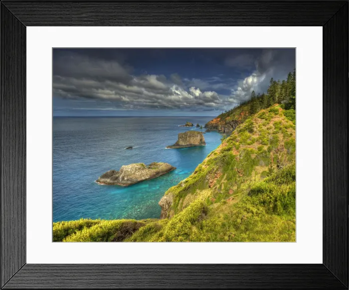 Framed Print : Cooks Memorial Lookout Framed Print : Cooks Memorial Lookout
