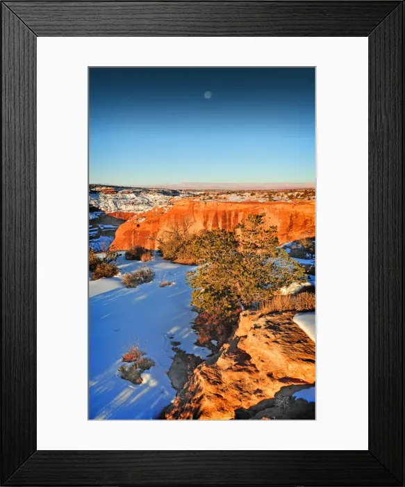 Framed Print : Setting Moon Canyon De Chelly, Arizona, Western united States of America Framed Print : Setting Moon Canyon De Chelly, Arizona, Western united States of America