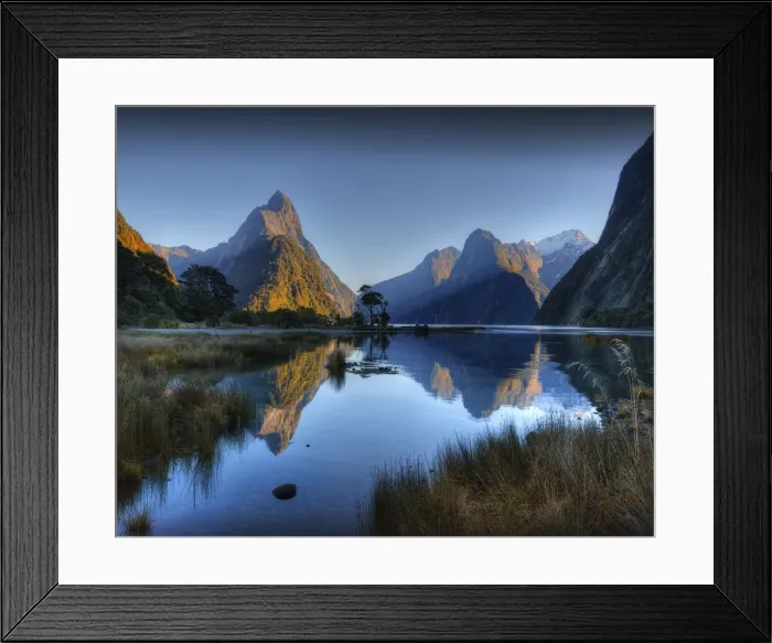 Framed Print : The majestic view of milford sound in the Fiordland national park, south island, New Zealand Framed Print : The majestic view of milford sound in the Fiordland national park, south island, New Zealand