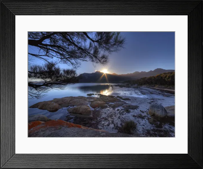 Framed Print : Fotheringate beach, Lacota, Strzelecki range, Flinders Island, Tasmania
