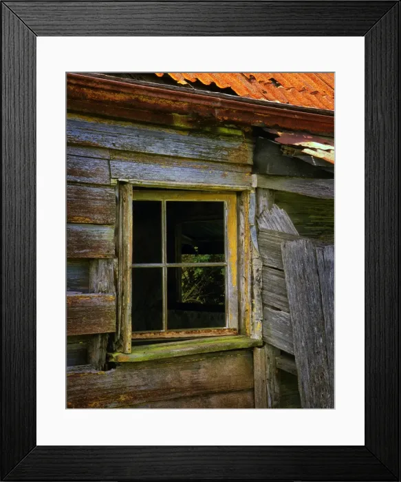 Framed Print : Window in abandoned cottage, Flinders Island, Bass Strait, Tasmania, Australia Framed Print : Window in abandoned cottage, Flinders Island, Bass Strait, Tasmania, Australia