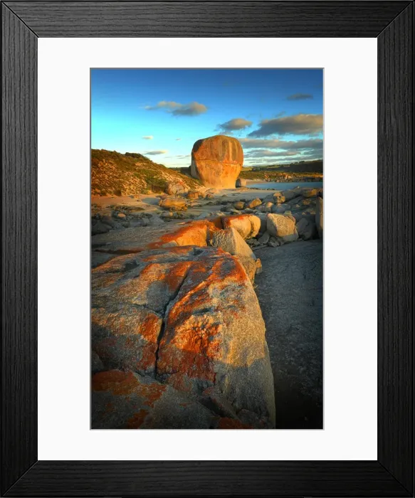 Framed Print : Castle rock and Marshall bay, Flinders Island, Bass Strait, Tasmania, Australia Framed Print : Castle rock and Marshall bay, Flinders Island, Bass Strait, Tasmania, Australia
