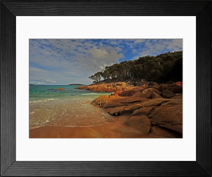 Framed Print : Promise bay, east coastline of the island state, Tasmania, Australia Framed Print : Promise bay, east coastline of the island state, Tasmania, Australia