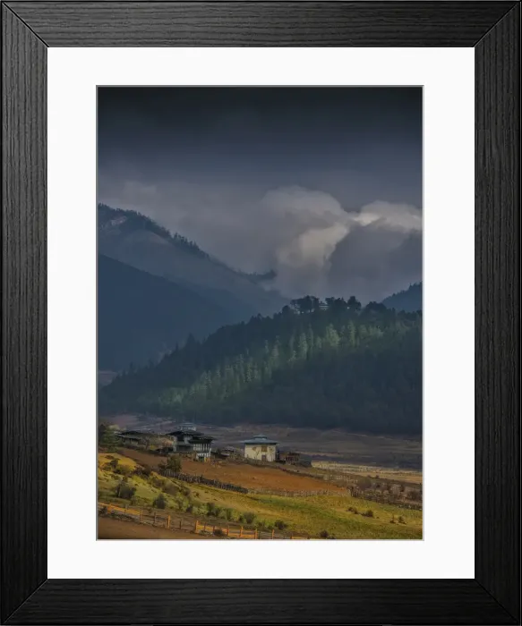 Framed Print : Wangdue Phodrang, Kingdom of Bhutan, Eastern Himalayas Framed Print : Wangdue Phodrang, Kingdom of Bhutan, Eastern Himalayas