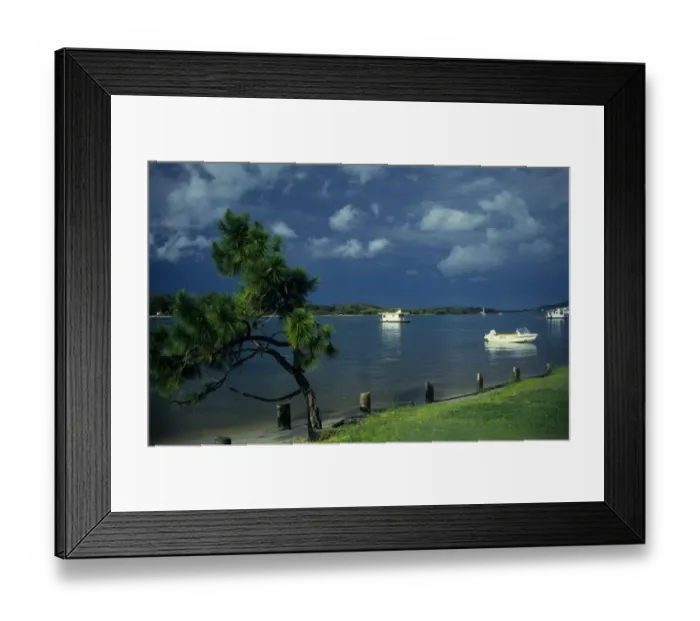 Framed Print : Noosa River, sunshine coastline of Queensland, Australia Framed Print : Noosa River, sunshine coastline of Queensland, Australia
