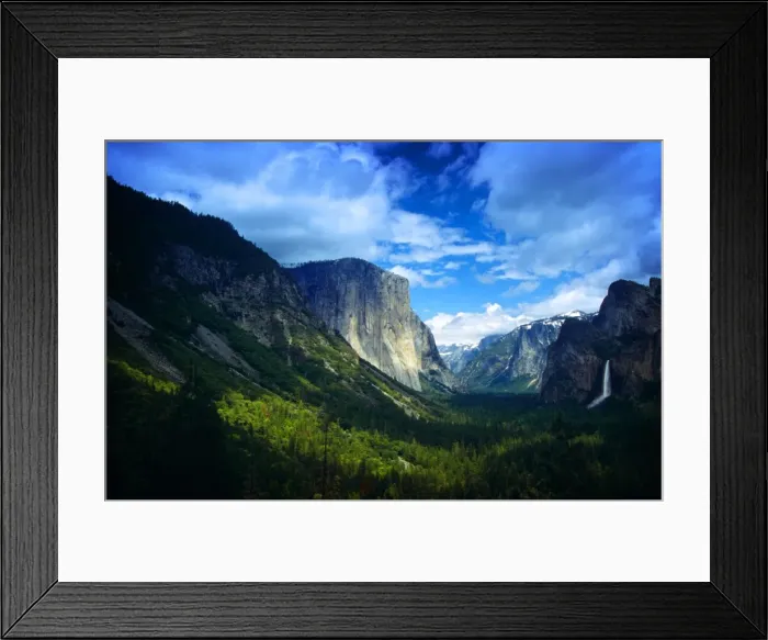Framed Print : Spring-time in the Yosemite National Park, California, Western United States of America
